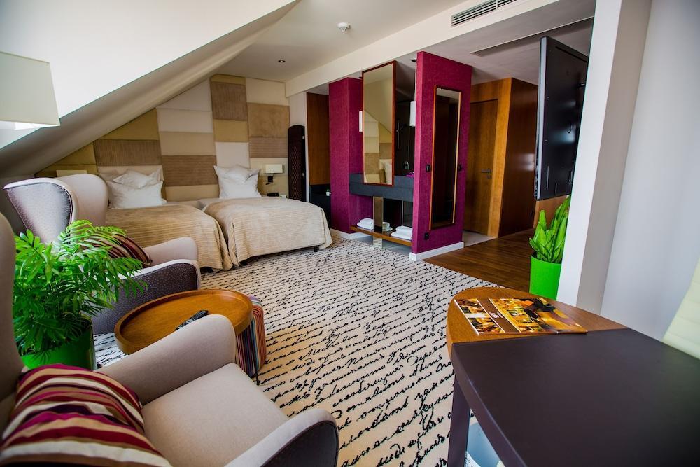 Grand Hotel Boutique Rzeszow Exterior photo
