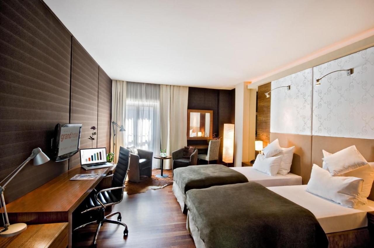 Grand Hotel Boutique Rzeszow Room photo